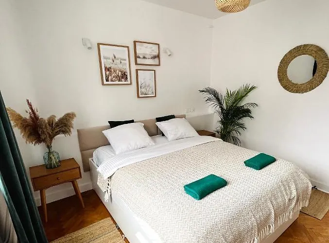 Apartment Boho Stare Z Widokiem Na Marine